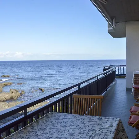 Apartment Sea View Terrace Apartment: Beachfront With Pool Giardini Naxos