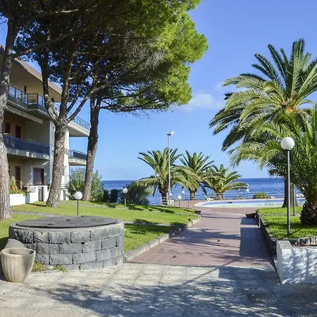 Apartment Sea View Terrace Apartment: Beachfront With Pool Giardini Naxos